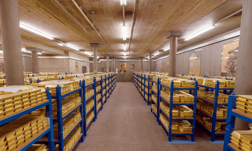 Vault storage service